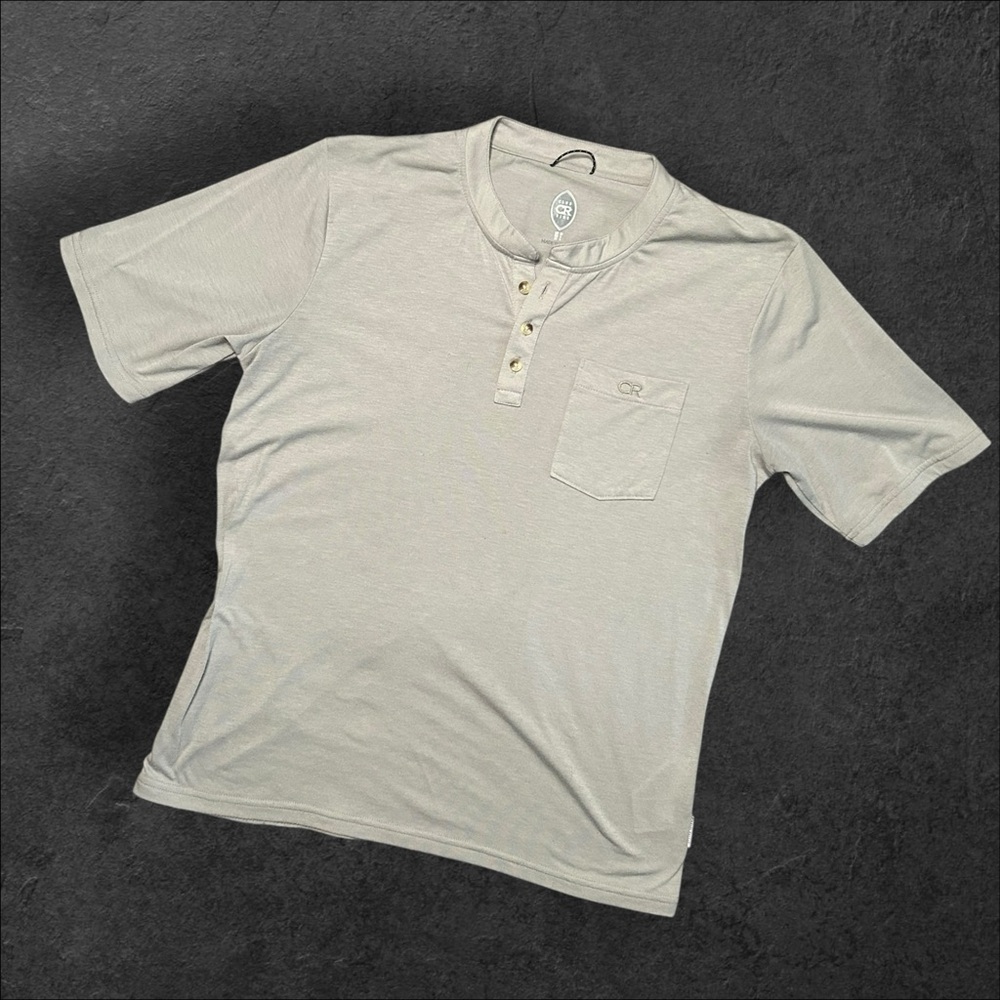 CR Henley Pocket Tee - Size Medium